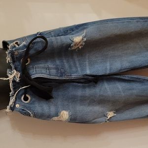 EXPRESS DISTRESSED STRAIGHT ANKLE HIGH RISE JEANS
